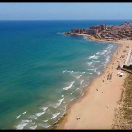 Espacioso Estudio Cerca De La Playa La Mata La Mata  Esterno foto