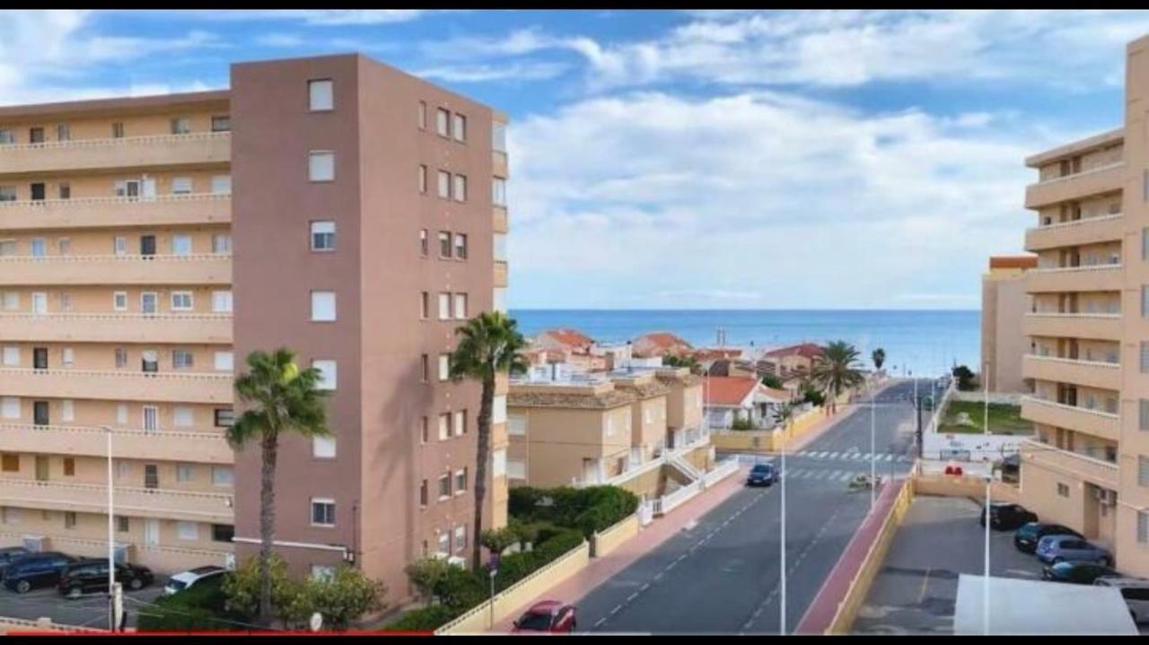 Espacioso Estudio Cerca De La Playa La Mata La Mata  Esterno foto